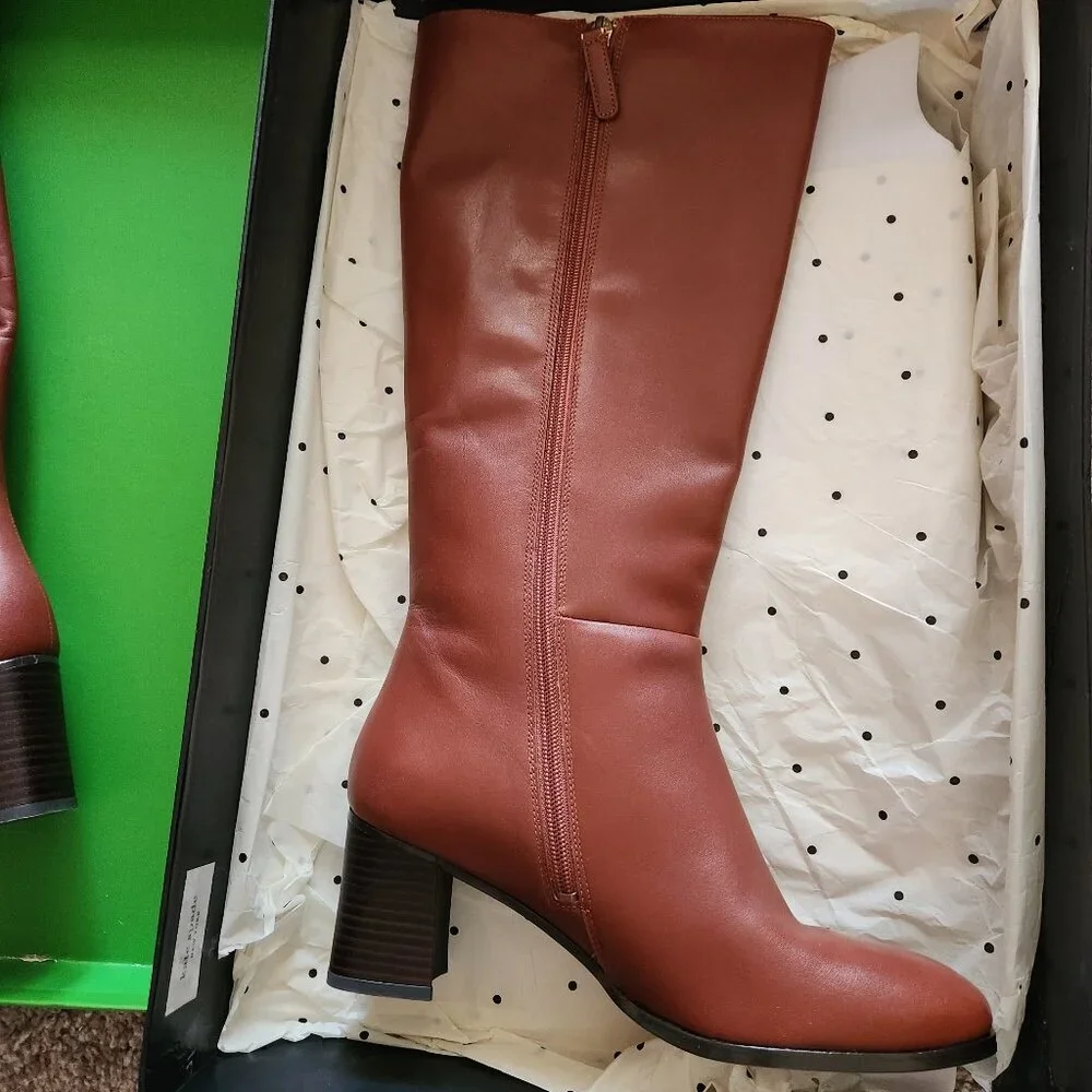 Kate Spade New York Aimee boots. Deep Umber. NIB. Size 9